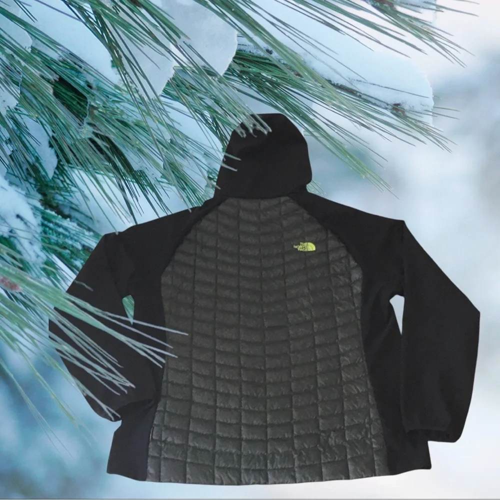 The North Face Thermoball Hybrid Hooded Quilted Puffer Jacket